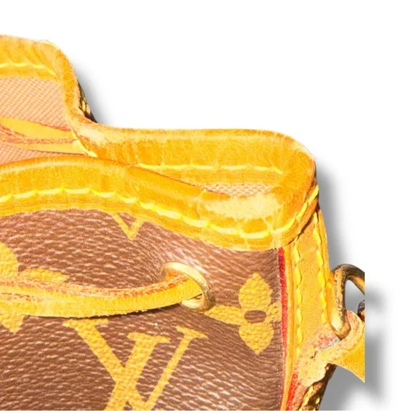 Louis Vuitton Brown and Tan Monogram Crossbody Bag - Picture 6 of 16